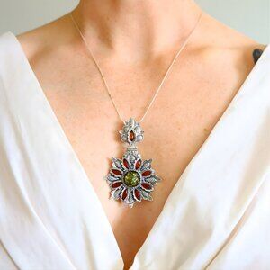 Baltic Green Amber Floral Pendant in Sterling Silver